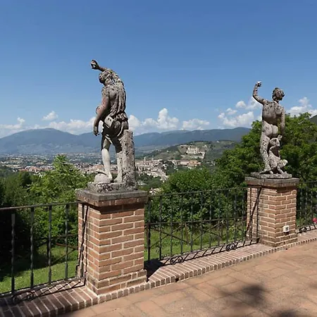 Milani Residenza D'epoca سبوليتو