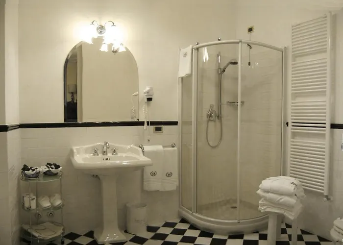 Milani Residenza D'epoca Hotel 4*